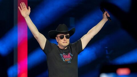 Elon Musk Officially Buys Twitter, Lefties go Insane