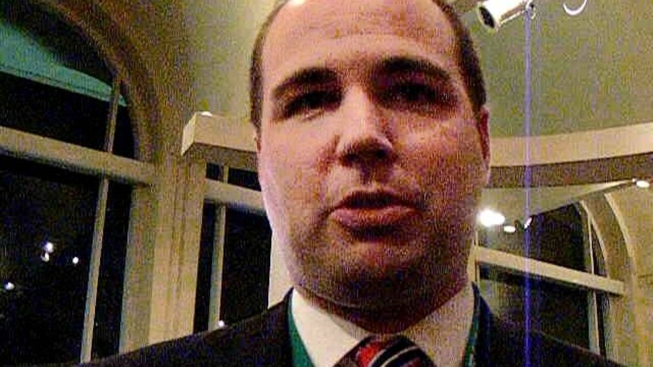 Dartmouth debate, spin room Newt Gingrich's person