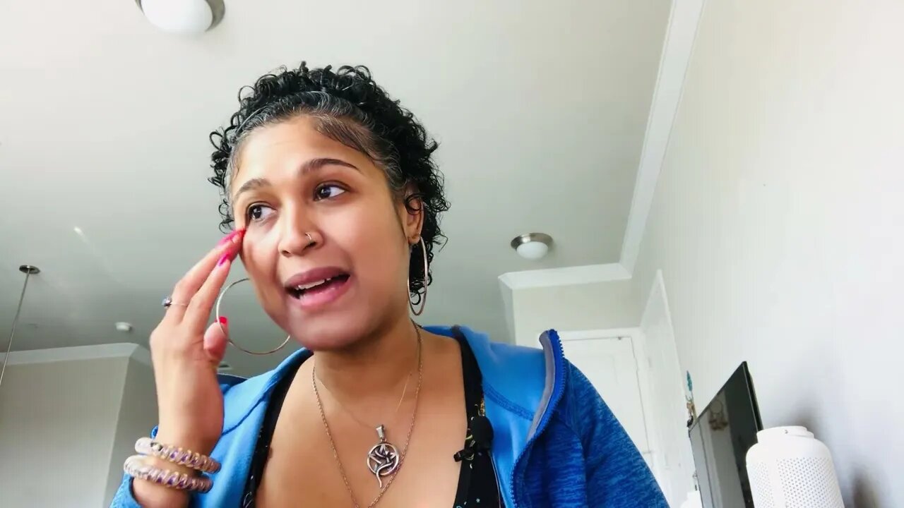 AQUARIUS TAKING YOUR TIME & NOT BEING IMPULSIVE GETS YOU CLOSER TO LOVE….MARRIAGE.