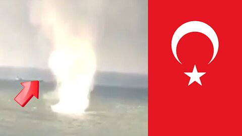 Is the smoky stuff coming out of the sea in Turkey erupting from the ocean floor [Mysterious]