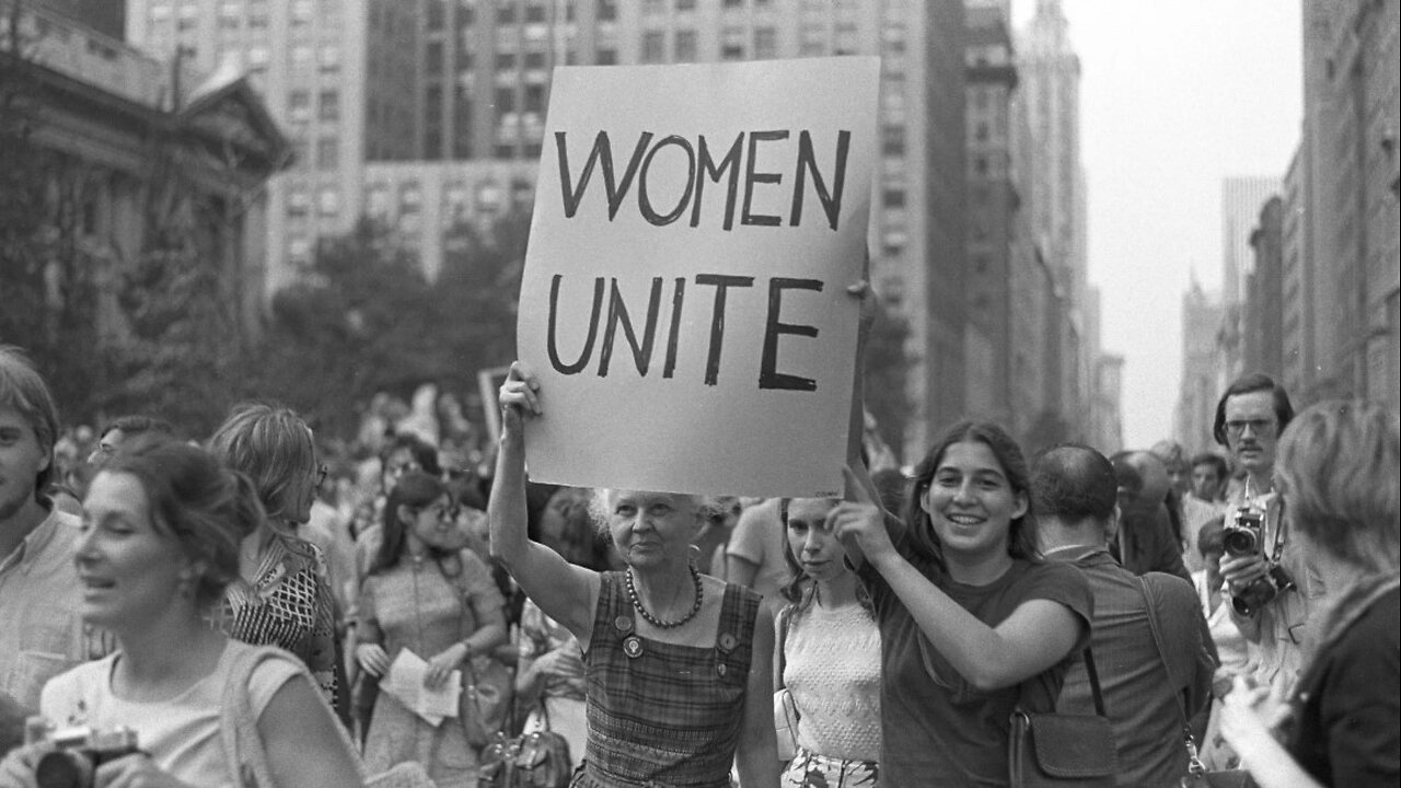 Liberal Women Are Boycotting Men