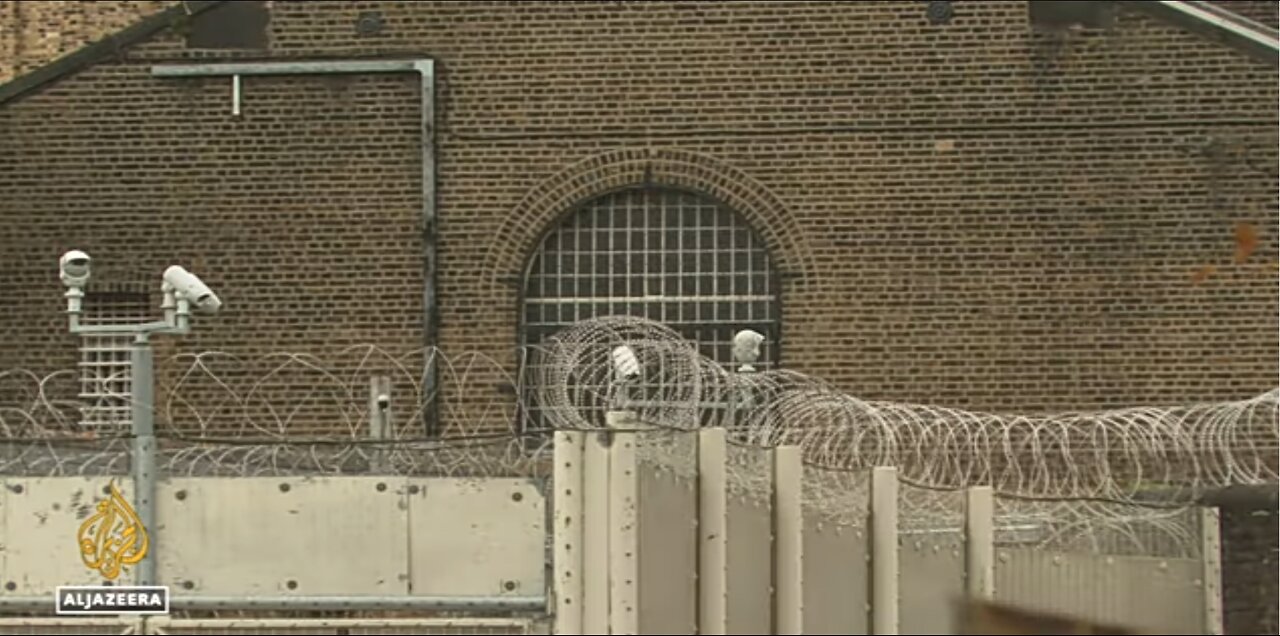 UK prisoner release more inmate sent home early to tackle overcrowding