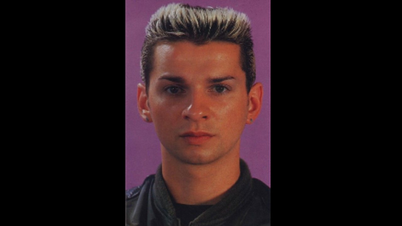 Dave Gahan Is A FTM