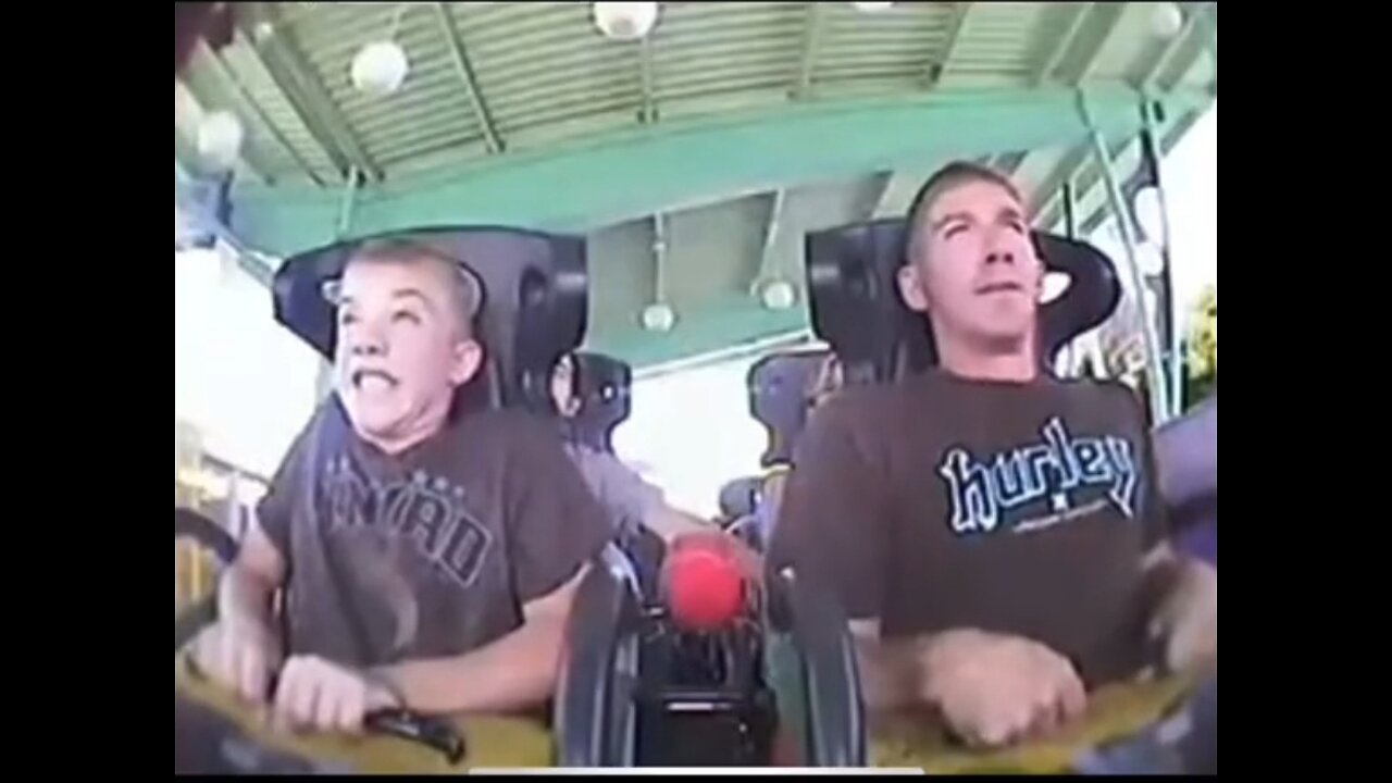 Rollercoaster cable snaps mid ride.