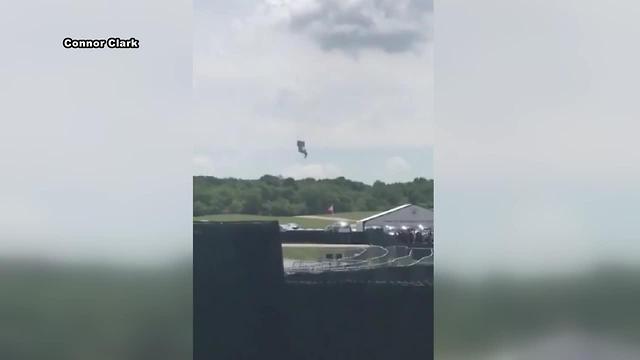 Video of blimp crash as U.S Open