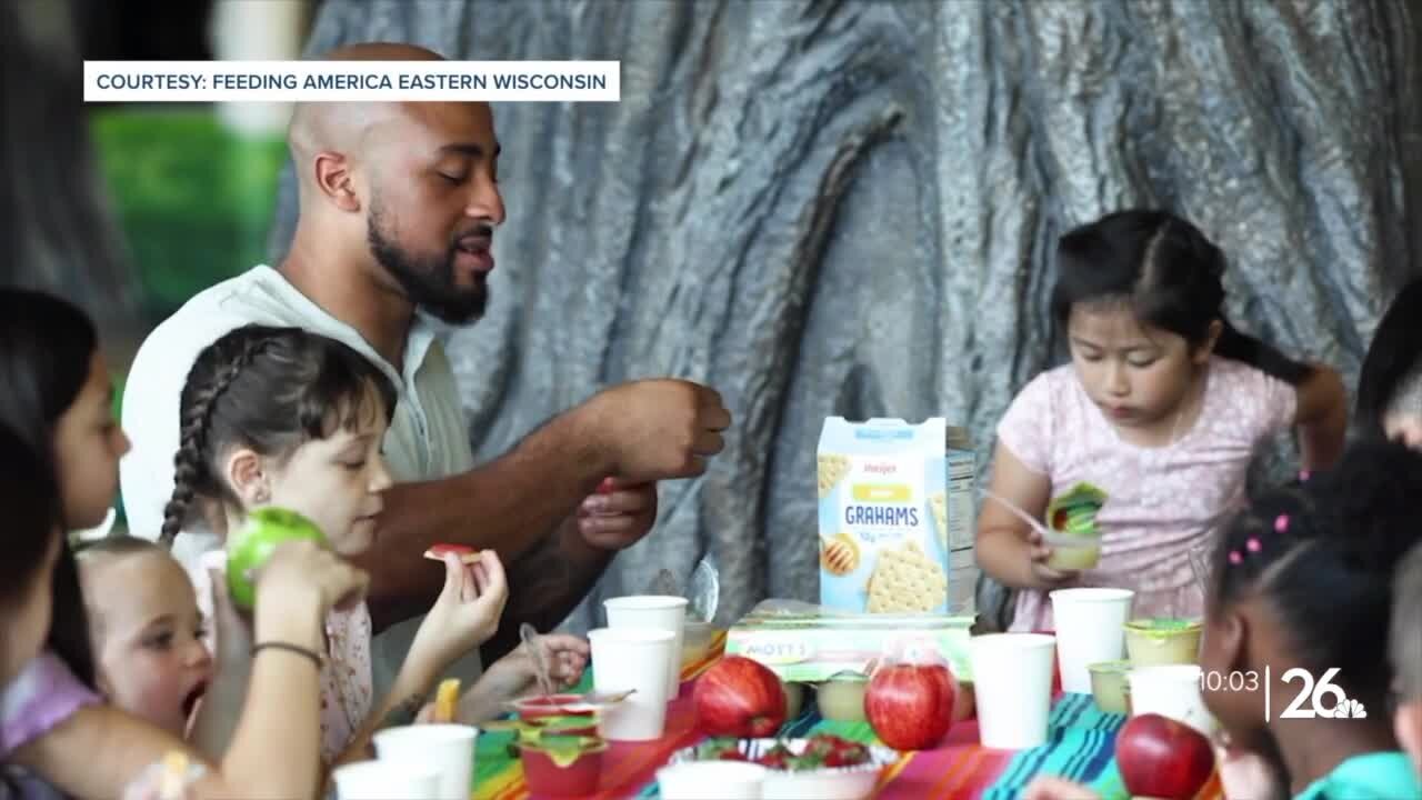 Packers team up with Feeding America for more than one million meals