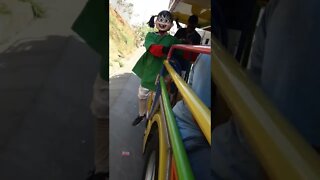 SENSACIONAL, CHAVES E CHIQUINHA DANÇANDO NA CARRETA DA ALEGRIA POP STAR, LIKE 73