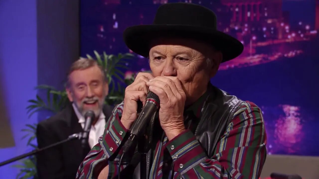 Charlie McCoy - "Orange Blossom Special" (Live on CabaRay Nashville)