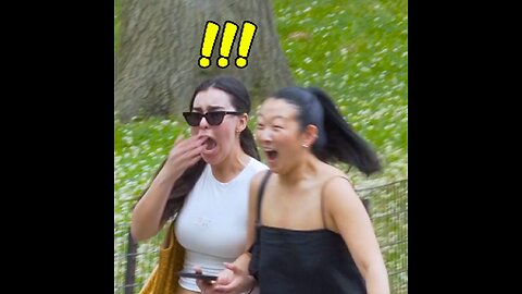 Fart Pranks in Central Park... Hilarious Reactions