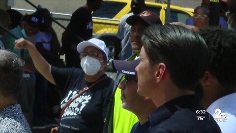 Prayer caravan walked to end violence in Baltimore