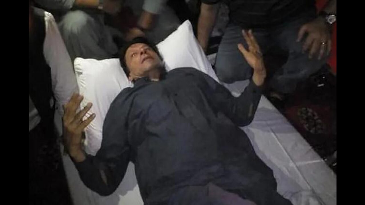 Moments after former Pakistan PM Imran Khan was shot at a Wazirabad rally #imrankhan #imrankhanpti