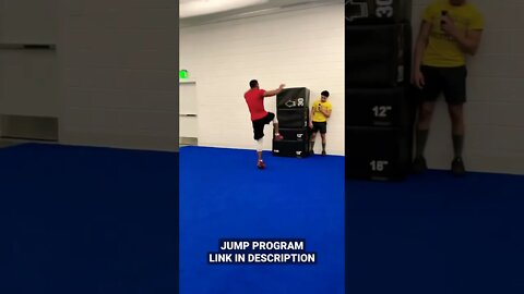 70 INCH SINGLE LEG RUNNING BOX JUMP 😳🚀 #Shorts