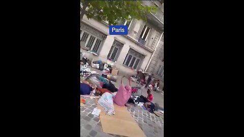 Paris refugees