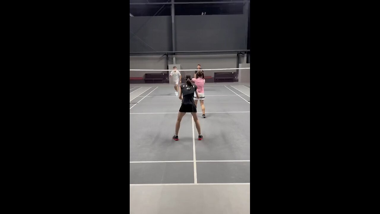 Badminton