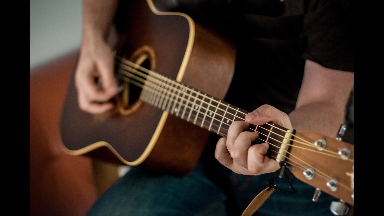 LEARNING TO PLAY GUITAR SOLOS
