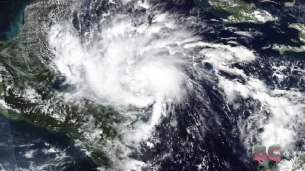 Hurricane Lisa and Hurricane Martin form in the Atlantic within hours of each other