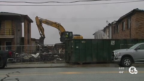 Body found in debris hauled from CLE building hit by arson before demolition