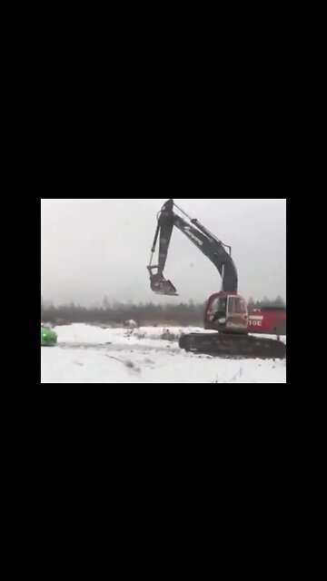 Absurd SA ( Russia : Thugs get taught a lesson )