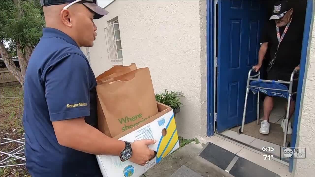 Veterans delivers Thanksgiving meal to other veterans