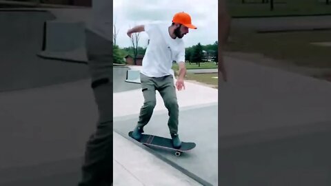 Line at Free Fall Action Park in Quakertown, PA | 🤳 Joe Meck of @GuildSkate