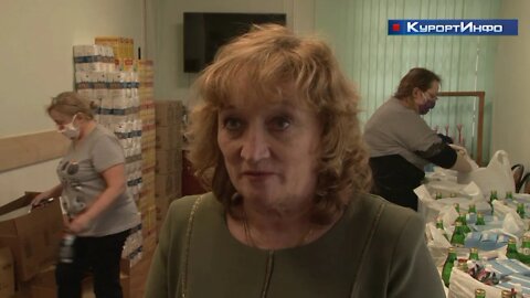 Благотворительный фонд "Добродушие" помогает пенсионерам и многодетным семьям Курортного района