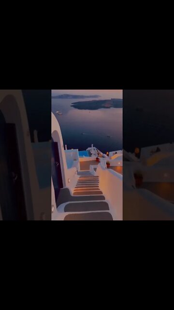 📍Santorini, Greece 🇬🇷