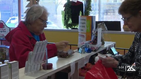 Two Rivers, Manitowoc store owners highlight shopping local during Black Friday