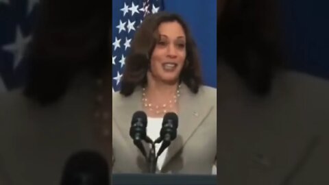 Kamala Harris: “On An Electric Bus, No Exhaust!”