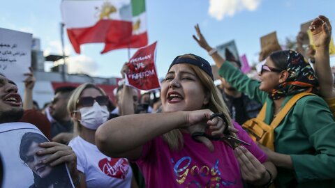 Women Worldwide Cut Their Hair To Protest The Death Of Mahsa Amini