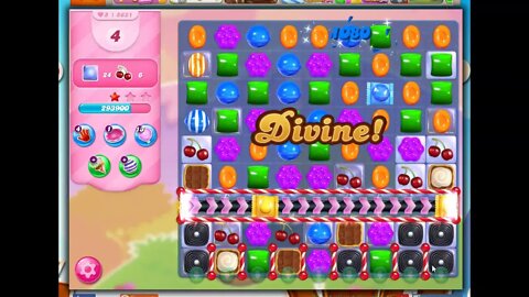 Candy Crush Level 5621 Talkthrough, 10 Moves 0 Boosters