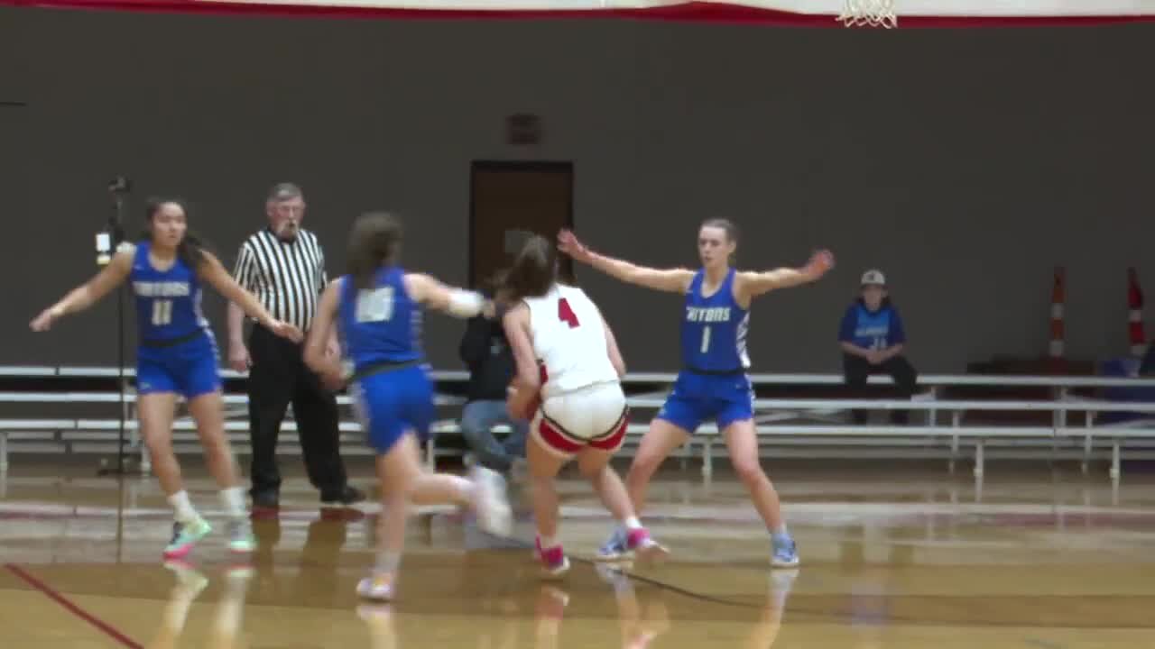 Despite losing key player, Hortonville girls basketball confident they can make a run to the Resch