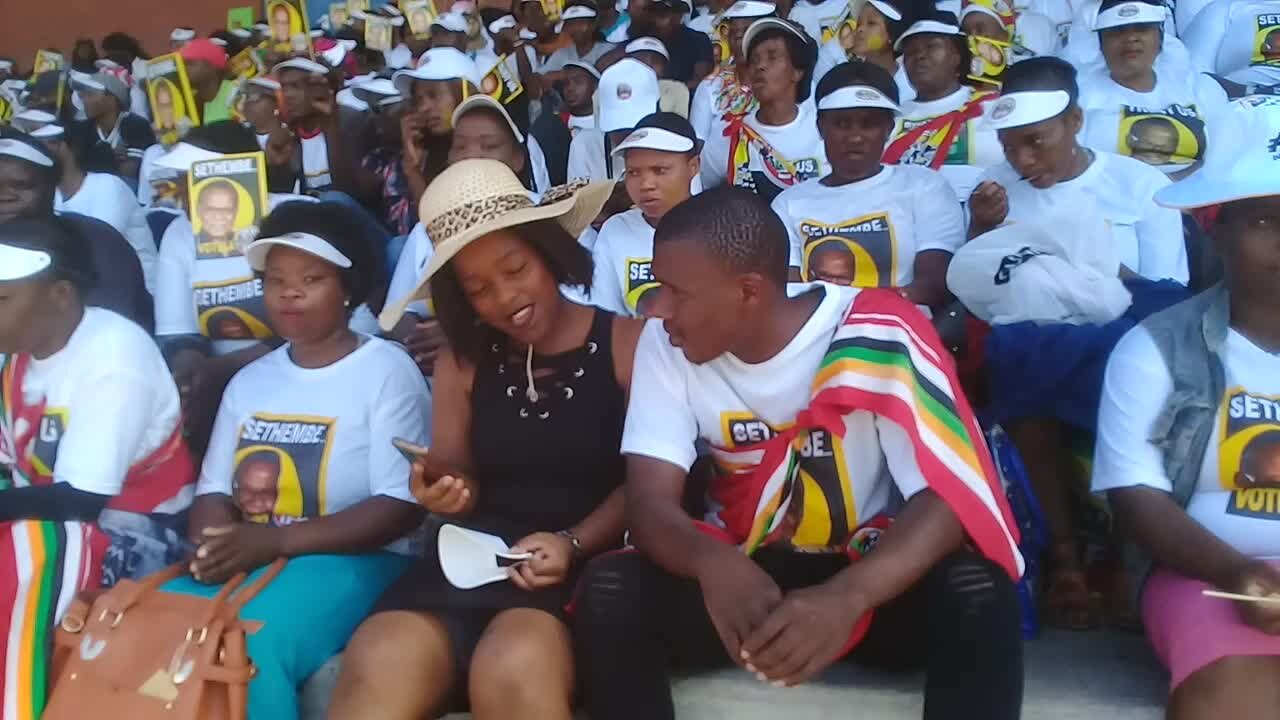 SOUTH AFRICA - KwaZulu-Natal - IFP campaigning at Chatsworth (Videos) (hRv)