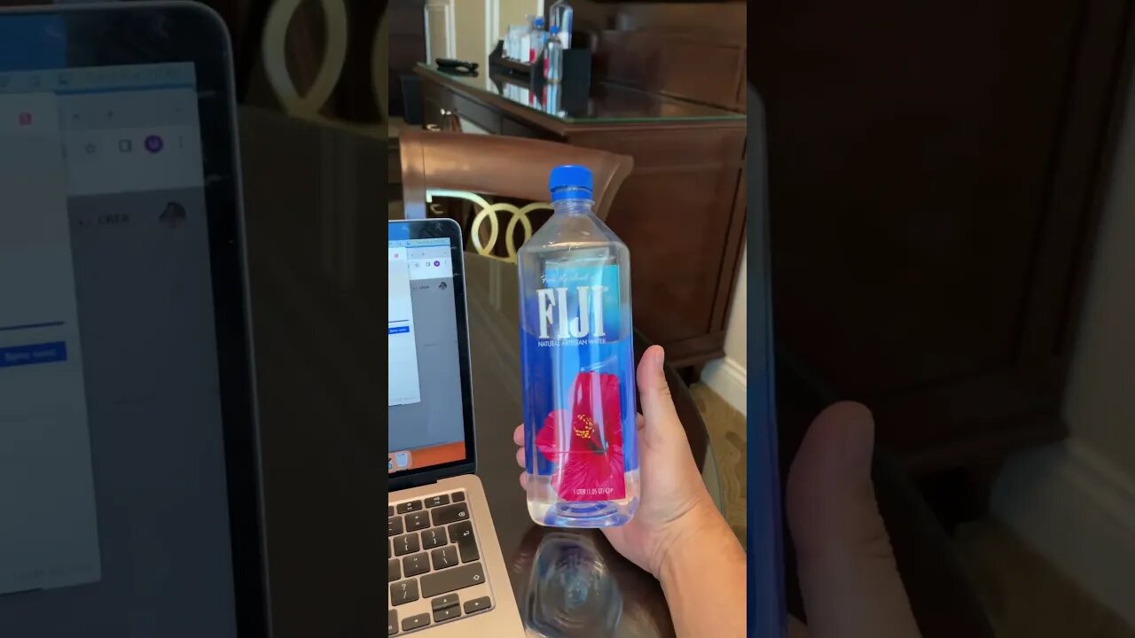 16 dollari una bottiglia di acqua a Las Vegas WTF