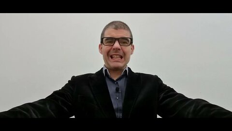 Sra. Isabel Moreira devia 'ensinar' a disciplina de 'Cidadania' no cabeleireiro...