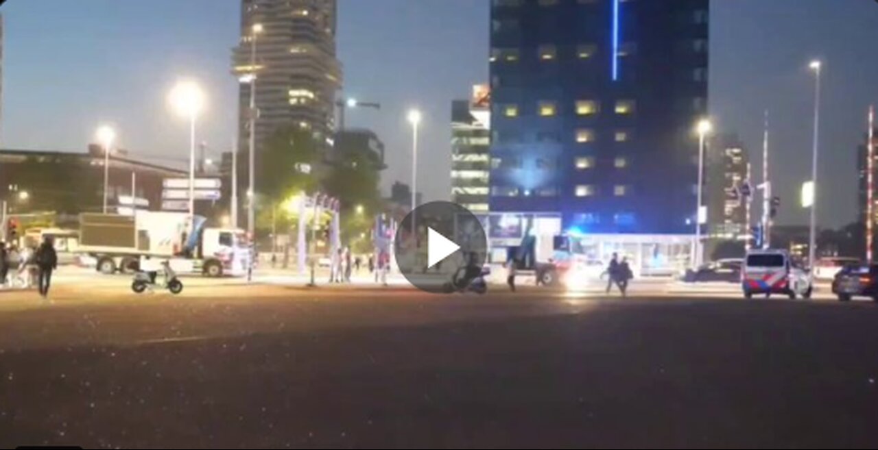 1 DEAD IN ROTTERDAM STABBING...