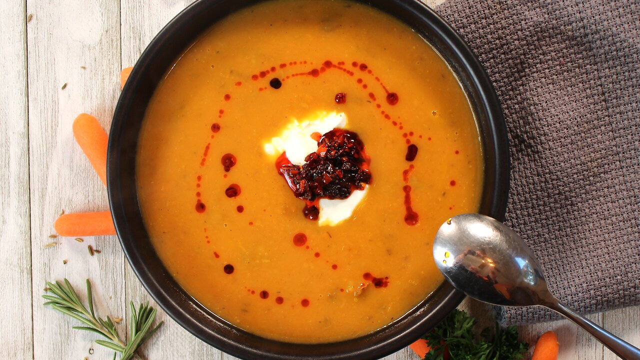 Quick and Easy Roasted Carrot Soup