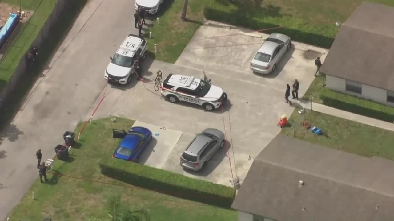 Chopper 5 above shooting on 49th Avenue South