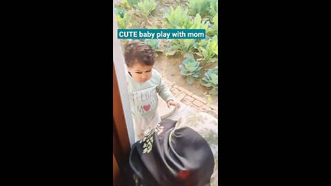 😍 cute baby playing with mom