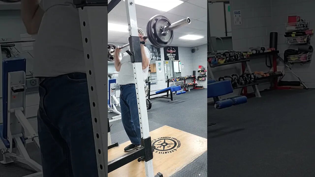 165lbs Military 🪖 press warm up, Crazy 🤪 old man