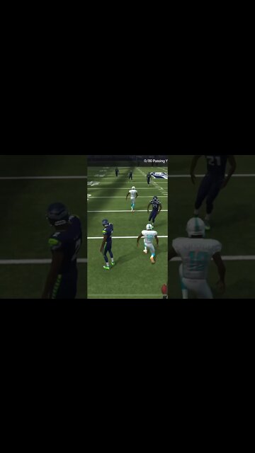 Seahawks SS Jamal Adams Pass Interception Gameplay - Madden NFL 22 Mobile Football