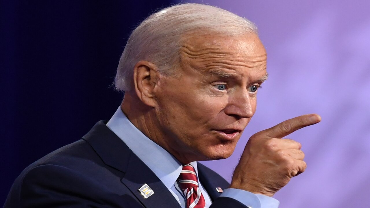 Biden Blamed Trump For The Casualties In Kabul Airport Bombing!!!