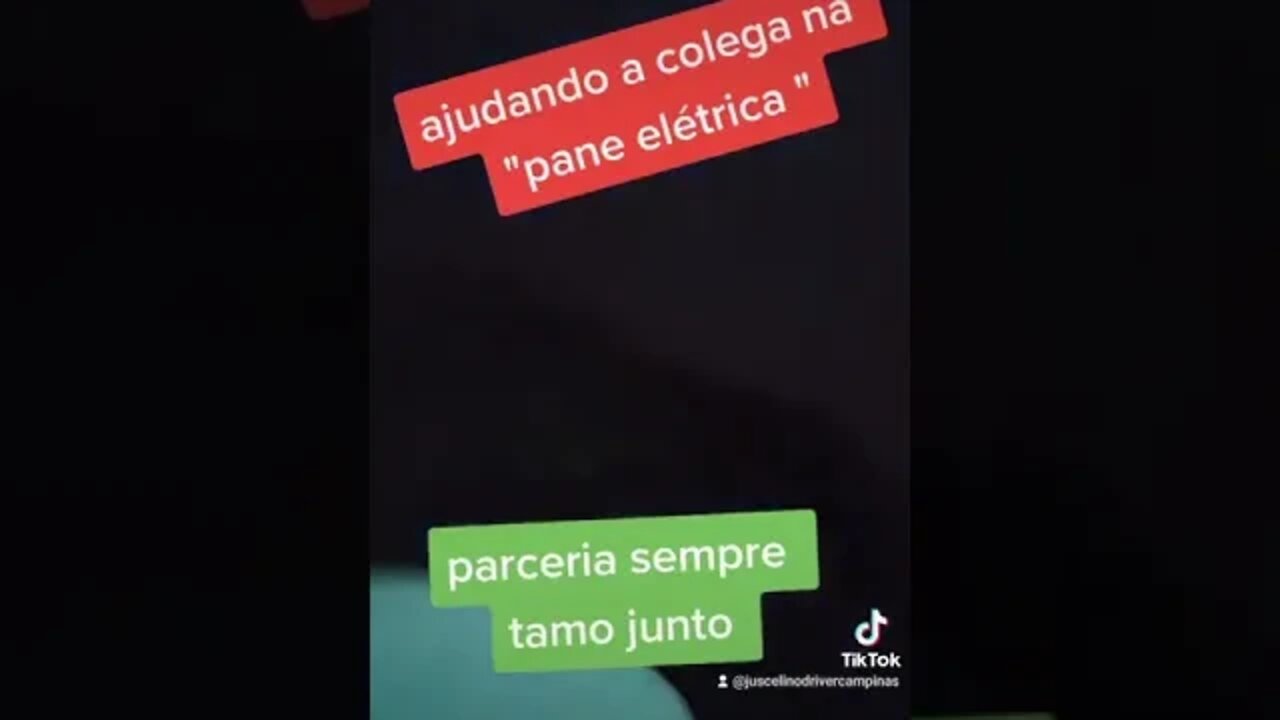 ajudando a colega na pane elétrica