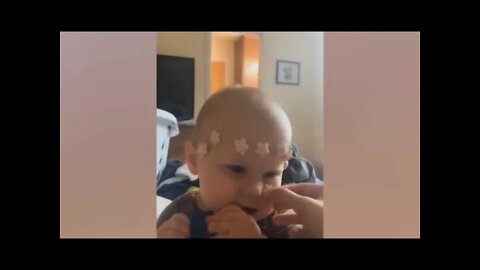 Funny Baby Family Moments #SHORTS #GoodBabyVideos #CuteBabyVideos2021 #CuteBaby