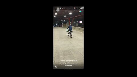 Jogando PokéGO fora de casa u.u