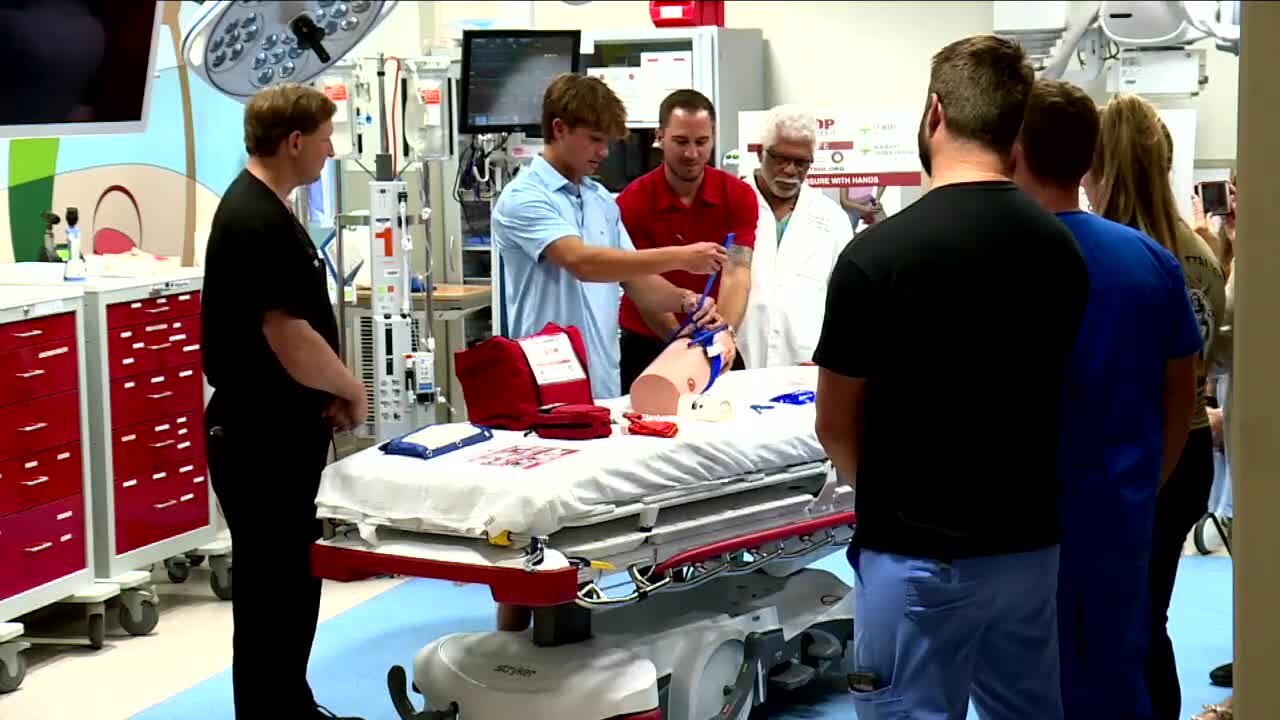 Palm Beach Gardens teen shares life-saving skill in boating accident that injured his leg