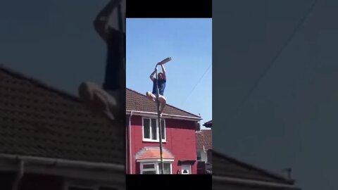 Lad Climbs Lamp Post And Regrets It