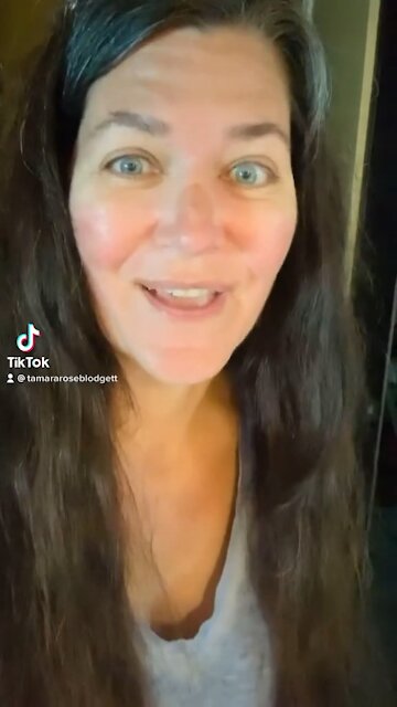 Unashamed by no makeup 🤣