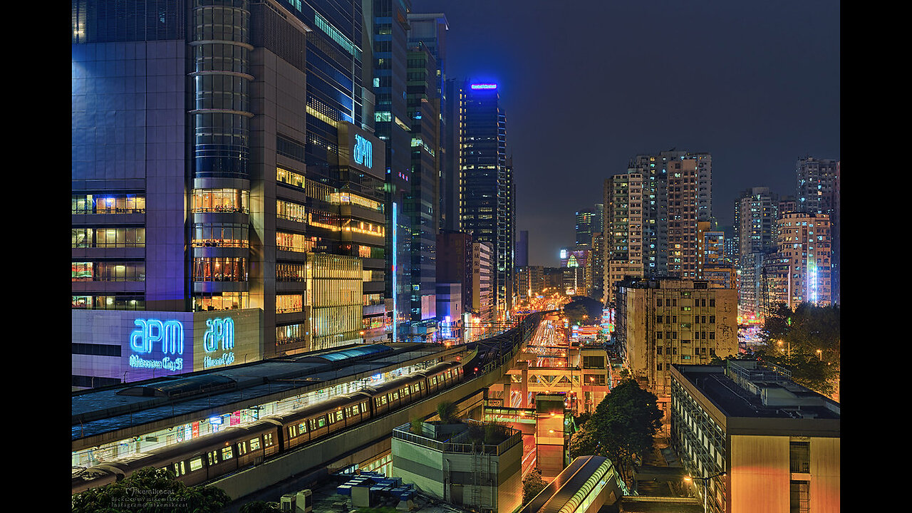 KWUN TONG AT NIGHT