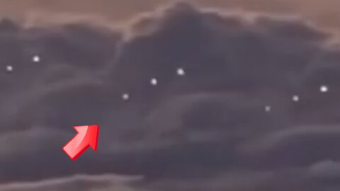 UFO sighted in fleet over South China Sea spotted from aircraft [Space]