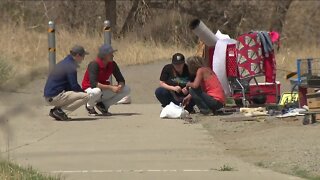 Aurora group won't stop assisting people at homeless encampments despite camping ban